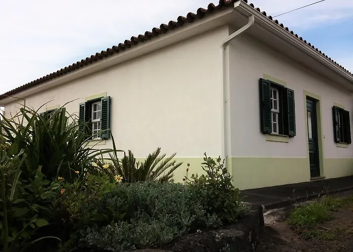 House Andrade * Praia do Norte